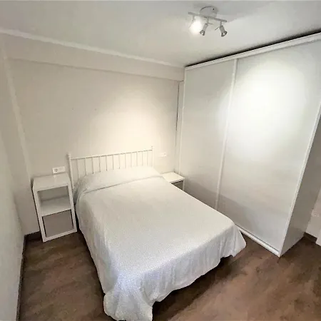 Con Encanto Ii شقة